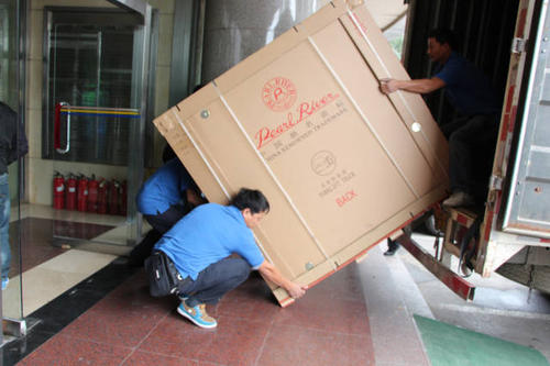 贵定钢琴贵重工艺品无忧运